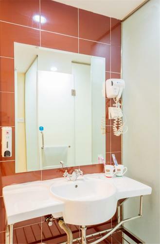 Hotel Hanting Express Guangzhou Tianhe Road