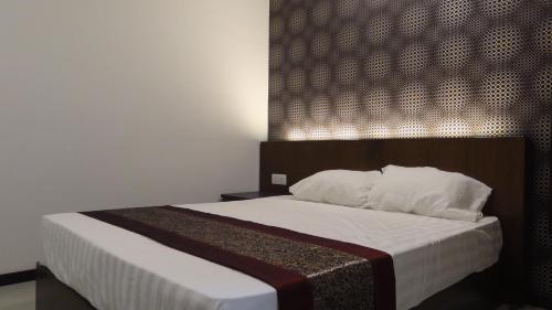 Hostal Kf Guesthouse