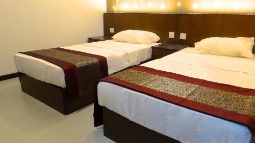 Hostal Kf Guesthouse