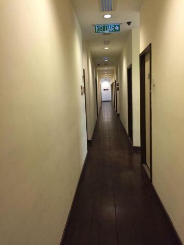 Raintree Hotel