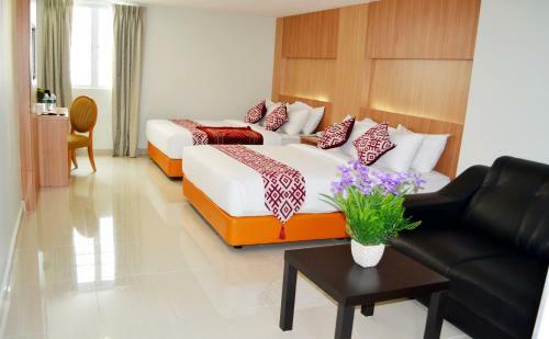 Easyhotel