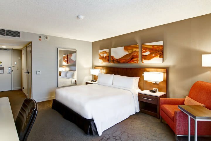 Delta Meadowvale Hotel And Conference Center