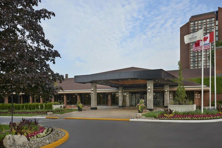 Delta Meadowvale Hotel And Conference Center