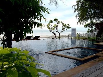 Hotel Baan Talay Dao