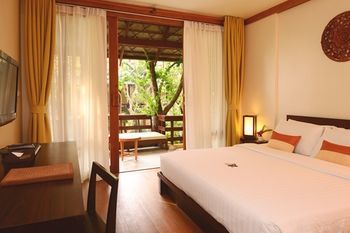 Hotel Baan Talay Dao