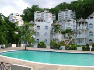 Hotel Sky Castles Resort