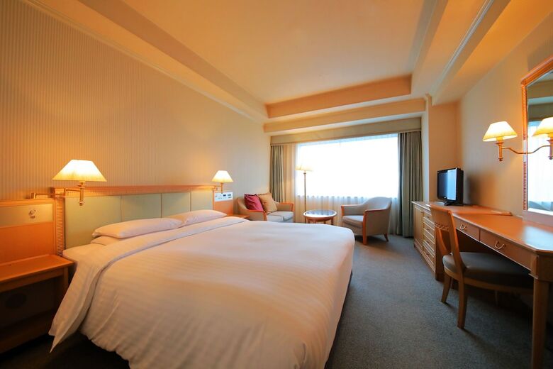 Palace Hotel Tachikawa