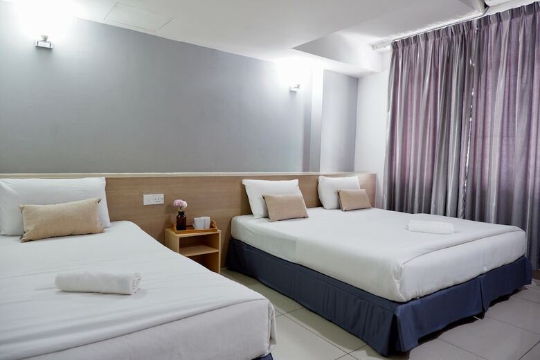 Iris Garden Hotel