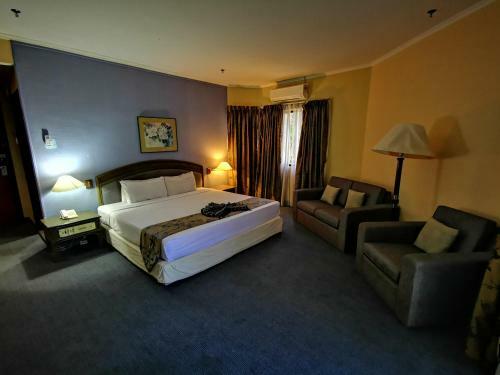 Hotel The Grand Beach Resort Port Dickson