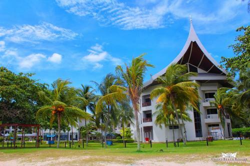 Hotel The Grand Beach Resort Port Dickson
