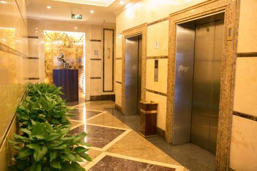 New Pearl River Hotel