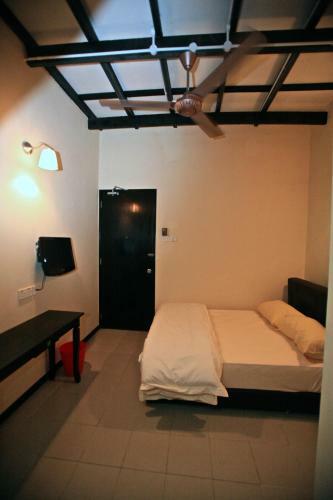 Hotel Etika Inn