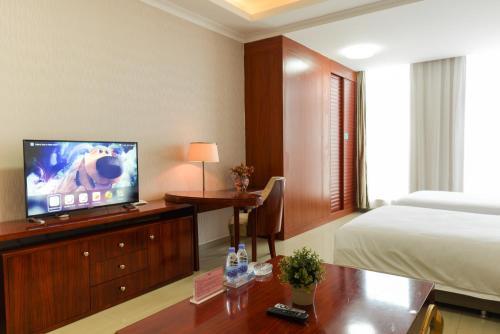 Waifiden Grand Easter International Apartment