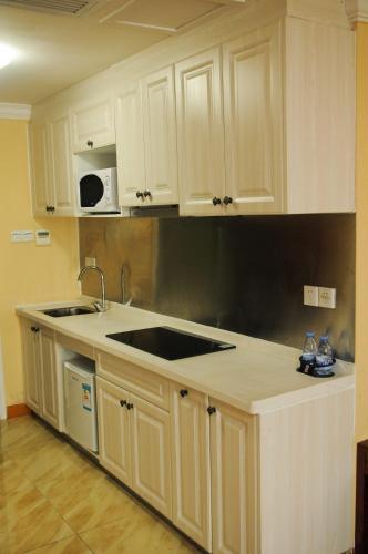 Waifiden Grand Easter International Apartment