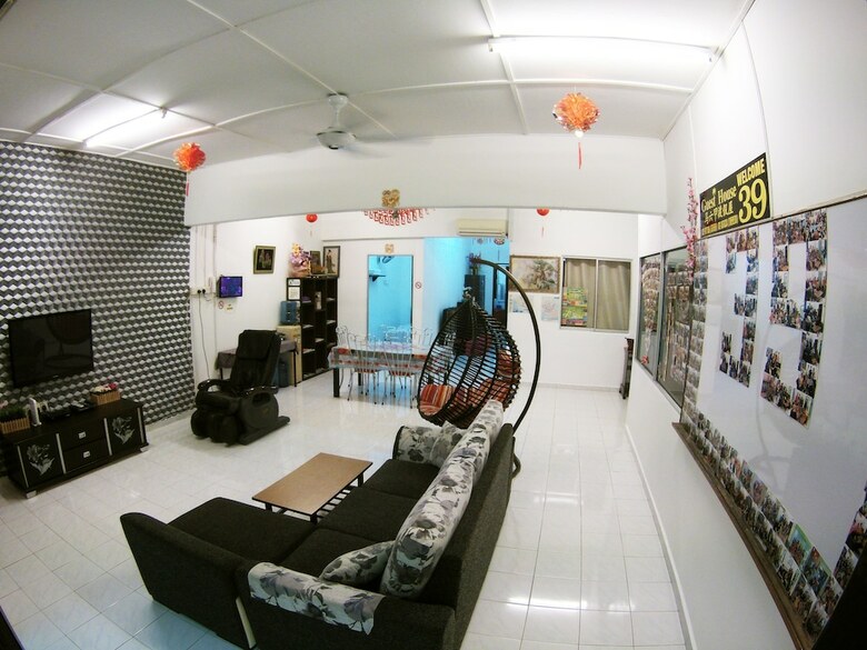Hostal 39 Guest House