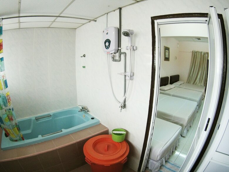 Hostal 39 Guest House