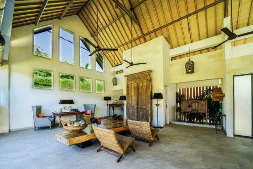 Abaca Villas