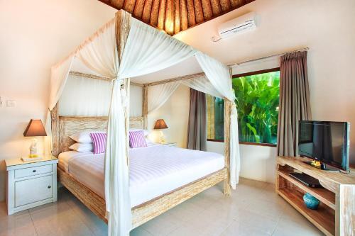 Villa Saudara 1