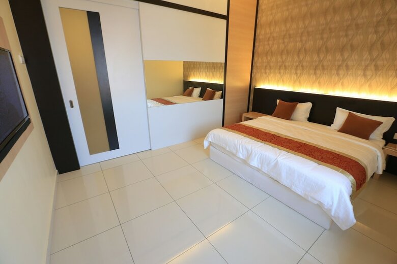 Supreme Hotel