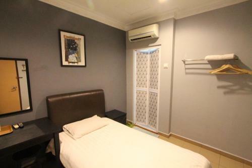 Hotel Station 18