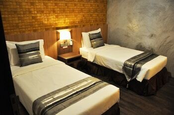 Valya Hotel