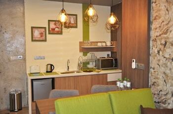 Valya Hotel