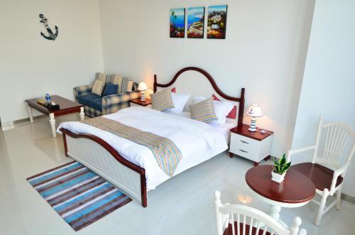 Moon Shine Apartment Hotel