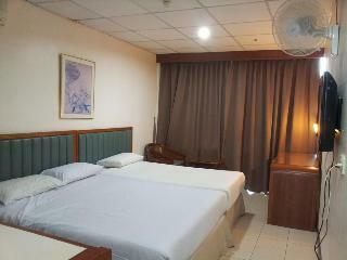 Hotel Harbour Inn