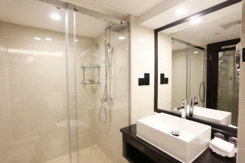 Guangdong Hotel
