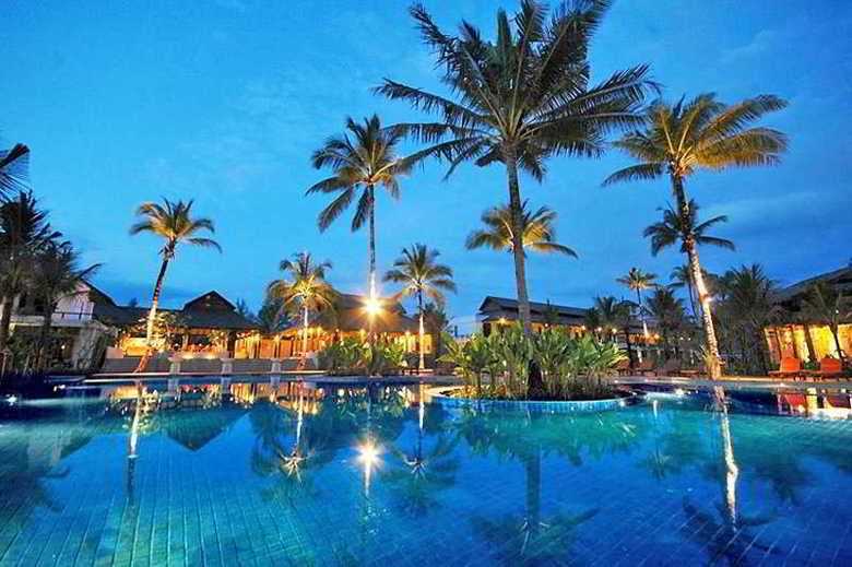 Hotel Palm Galleria Resort
