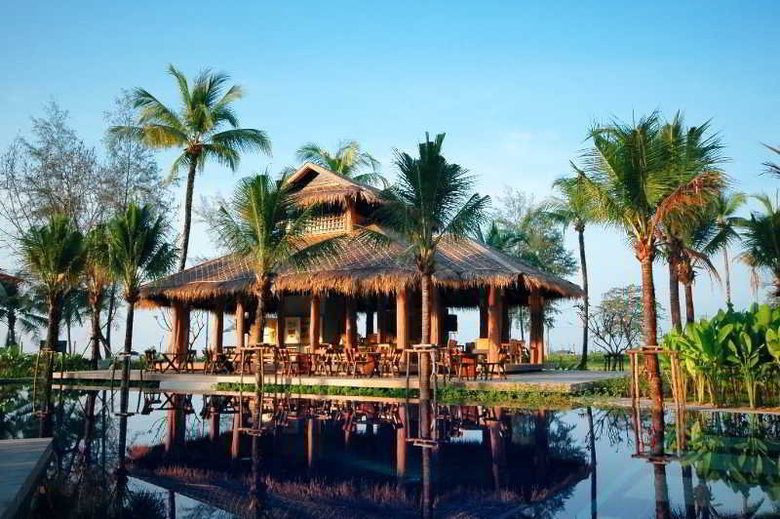 Hotel Palm Galleria Resort