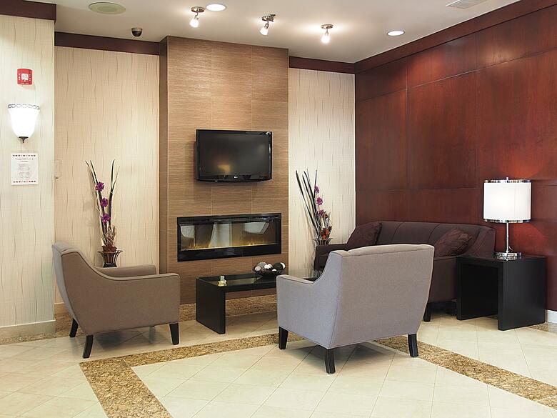 Holiday Inn Hotel & Suites Winnipeg Downtown