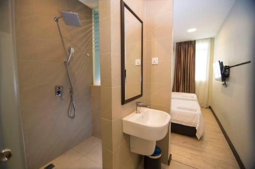 Hotel Pantai Inn