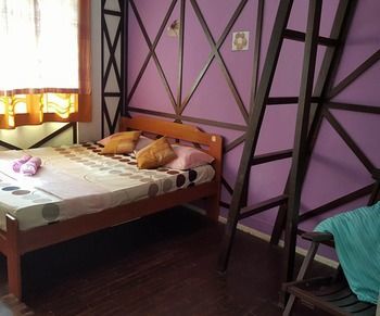 Sensi Backpackers Hostel