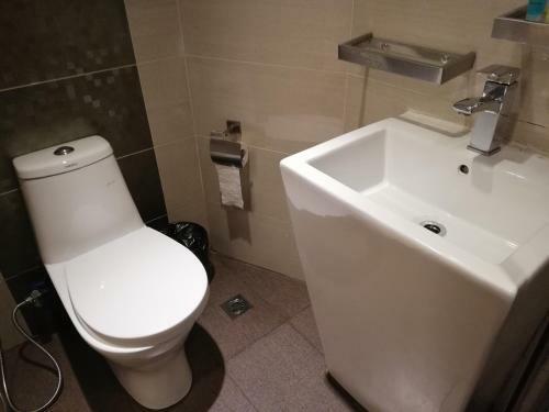 Ease Hotel Sdn Bhd