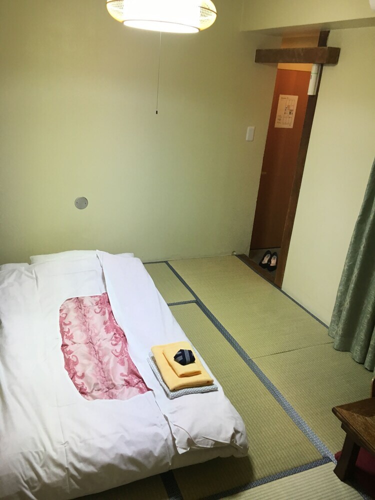 Kinuya Hotel