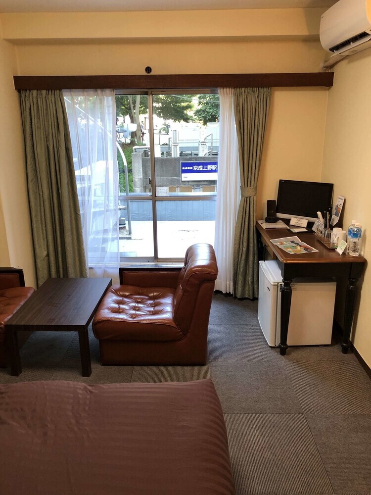 Kinuya Hotel