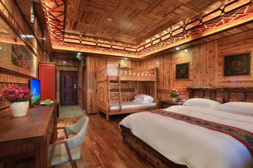 Hostal Baike Hotel