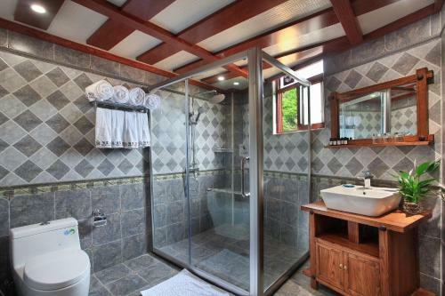 Hostal Baike Hotel