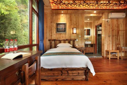 Hostal Baike Hotel