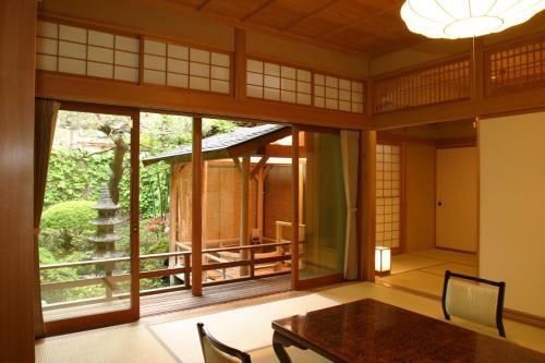 Kashiwaya Honten