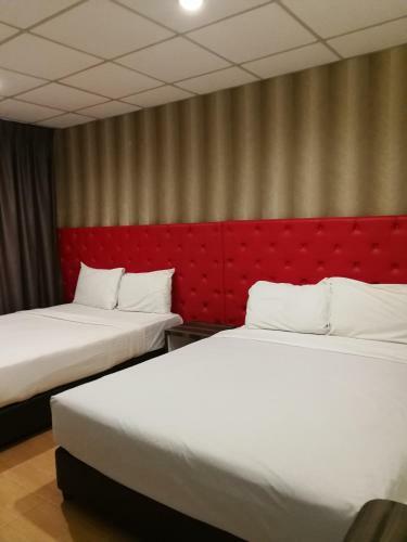 Hostal Suntec Hotel