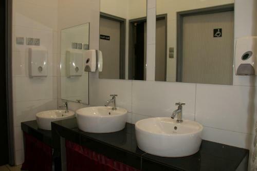 Prince33 Hotel
