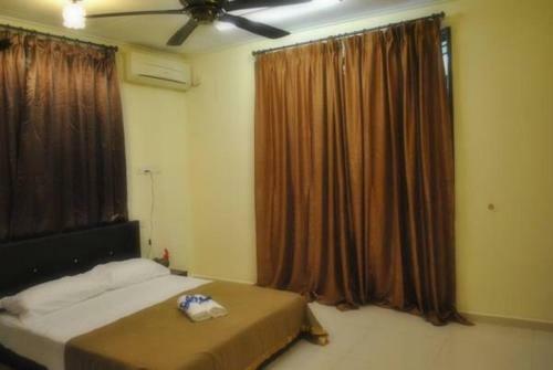 Pelangi De Vacation Home