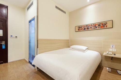 Hotel Hanting Express Hangzhou West Lake Renhe Road