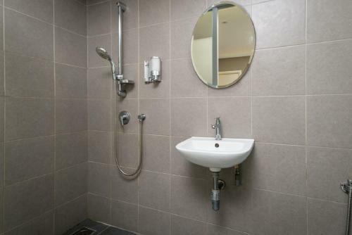 Max Hotel Subang Jaya