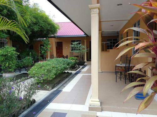 Nr Langkawi Motel