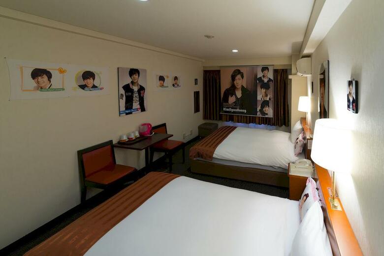 Tokyo Plaza Hotel