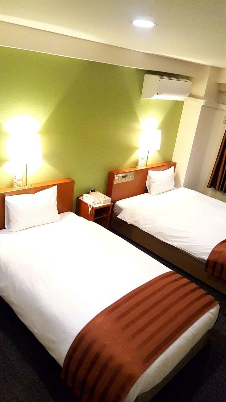 Tokyo Plaza Hotel