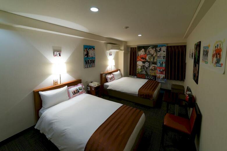 Tokyo Plaza Hotel